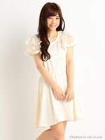 【LIZ LISA】裏毛刺繍ワンピース/ホワイト