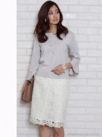 パーツとびフラワーレースタイトスカート/ラベンダー