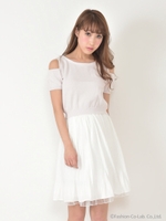 プリーツフレアスカート/オフホワイト