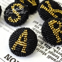 ラウンドビーズブローチ［イニシャル］ 