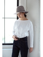 【AZUL by moussy】度詰めボーダー天竺ボートネック長袖プルオーバー/O/WHT