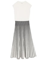 プリーツ柄ニットワンピース/WHT