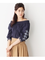 2WAY袖刺繍オフショルブラウス/キャメル(041)