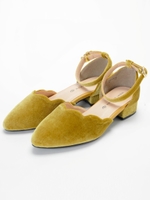 【WEB限定価格】スカラップベロアセパレートパンプス/マスタード