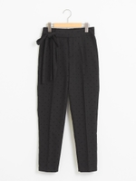 ドットフロッキークロップドパンツ/ブラック柄