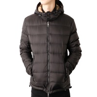 【新品】バーバリー ブリット BURBERRY ライトダウンジャケット ブラック y-000996