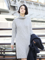 ケーブル柄ニットワンピース