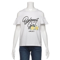 肩開きフリル袖ロゴ入りTシャツ