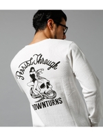 【AZUL BY MOUSSY】ミニワッフルスカルガールVネック長袖T/WHT