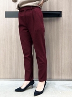 コスミカルウォームタックテーパードパンツ/ボルドー