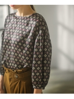 袖コンシャスレトロ総柄ブラウス/ネイビー(193)