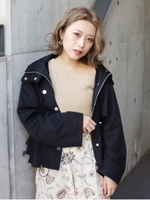 ペプラムマウンテンフーディー/BLK