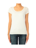 シンプルラウンドネックカットソー