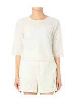 レースブラウス