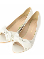 ウェッジソールリボンパンプス