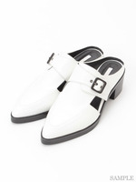 モンクストラップサンダル