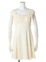 バストギャザーワンピ