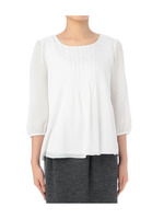 タック使い七分袖ブラウス