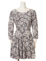 8分袖柄ワンピース