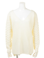 ボリュームスリーブVニットTOP