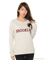 ロゴ裏毛プルオーバー