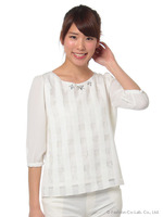 シアーチェック×レースブラウス