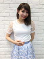 衿ぐりパーツ袖レースニット