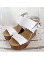 バーストラップサンダル/WHT