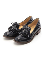 タッセル付きローファー/ホワイトエナメル