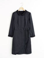 衿付き巻き風ワンピース/ブラック柄