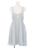 オリジナルグラデ刺繍ワンピース/ホワイト