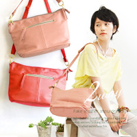 ピクシーフェイクレザー2WAYボートショルダーバッグ