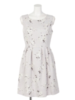 ジャガード花柄フレアワンピース/オフホワイト