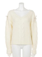 【an another angelus】袖リボンVネックケーブルニットプルオーバー/OFFWHITE