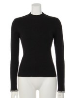 カシゴラストレッチ12G袖口パールビジューハイネックプルオーバー/ブラック