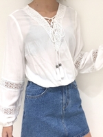 レースアップぺザントブラウス/ホワイト