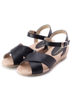 【ナチュ・らくシューズ】もちもちクロスベルトサンダル/オフホワイト(003)