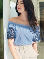 カットワークオフショルブラウス/ストライプ