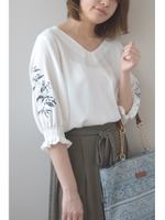 袖刺しゅう後リボンブラウス/ホワイト(030)