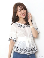 カラー刺繍ベルト付ブラウス/ホワイト