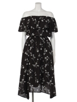 フリージア柄オフショルダーワンピース/ブラック