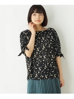 袖リボンフラワー柄ブラウス/ブラック(119)