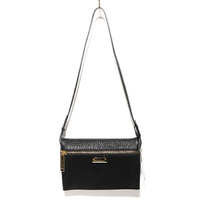 【新品】バーバリー  レザーハンドバッグ ブラック系 35246 レディース