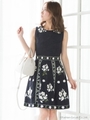 ドットフラワー刺繍フレアワンピース/NVY