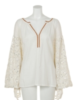 【La】スパンコールエンブロイダリーブラウス/MOC