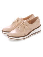 ウィングチップレースアップシューズ/ベージュエナメル