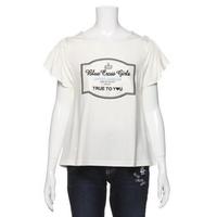 【50%OFF】肩あきロゴＴシャツ