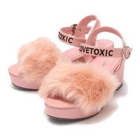 【51%OFF】フェイクファーつきプラットフォームストラップサンダル