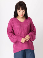 [18AW 新作アイテム]ケーブルＶネックニット