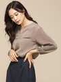 FO　フロントチェーンブラウス/モカベージュ